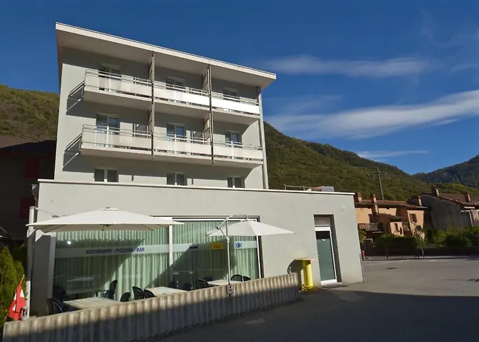 Albergo Elvezia Monteceneri photo