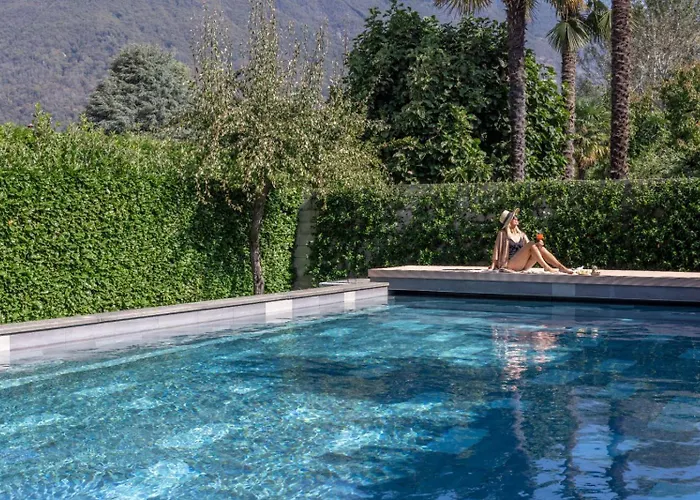Ascona Lodge, Pool & Garden Retreat photo