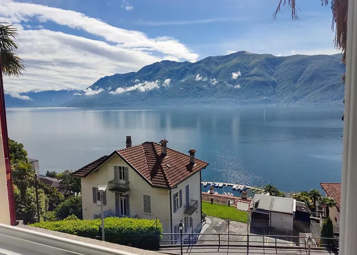 Garden Hotel Primavera Brissago photo