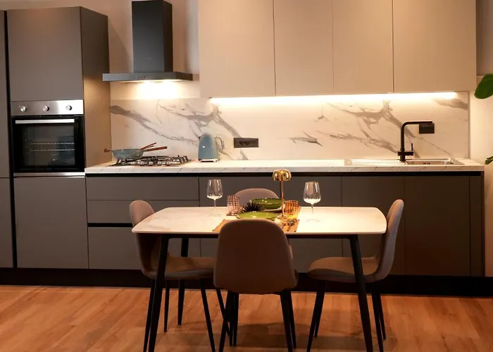 Palmarea House Apartman Nebbiuno képek