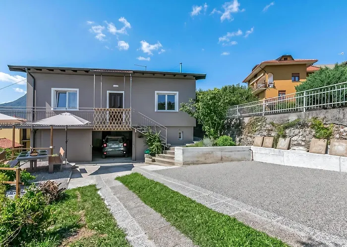 Casa Tramonti: Mountain-View With Terrace Dining - Happy Rentals Gemonio photo