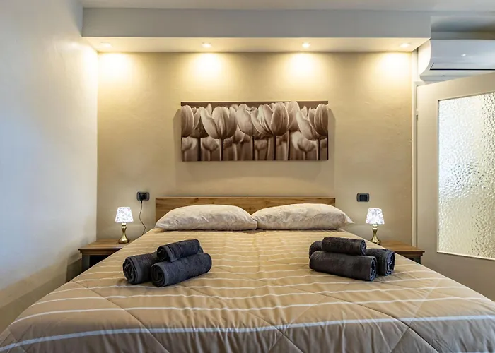 Apartamento Piazzetta 5, Dagnente - Arona - Ac - Wi-Fi - By Guestaly foto