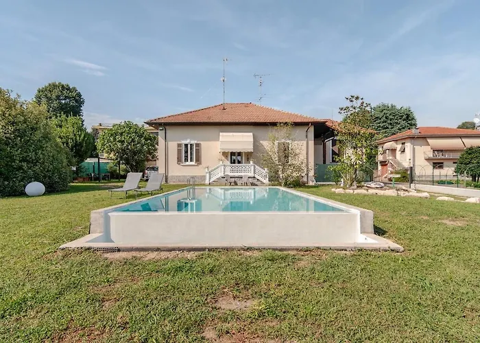 Villa Casa Matilde Con Piscina Sesto Calende Foto