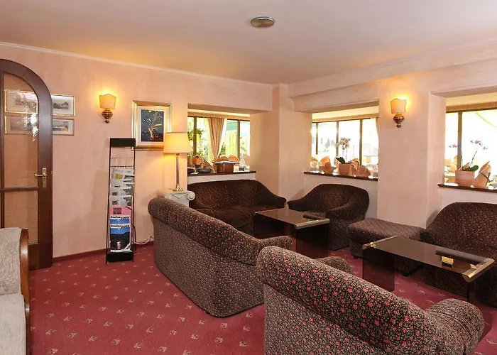 Hotel Mirafiori Orselina photo